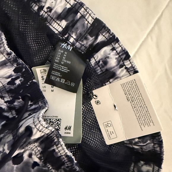 H&M Black and White Swim Shorts with Tie-Dye Pattern - Picture 3 of 3